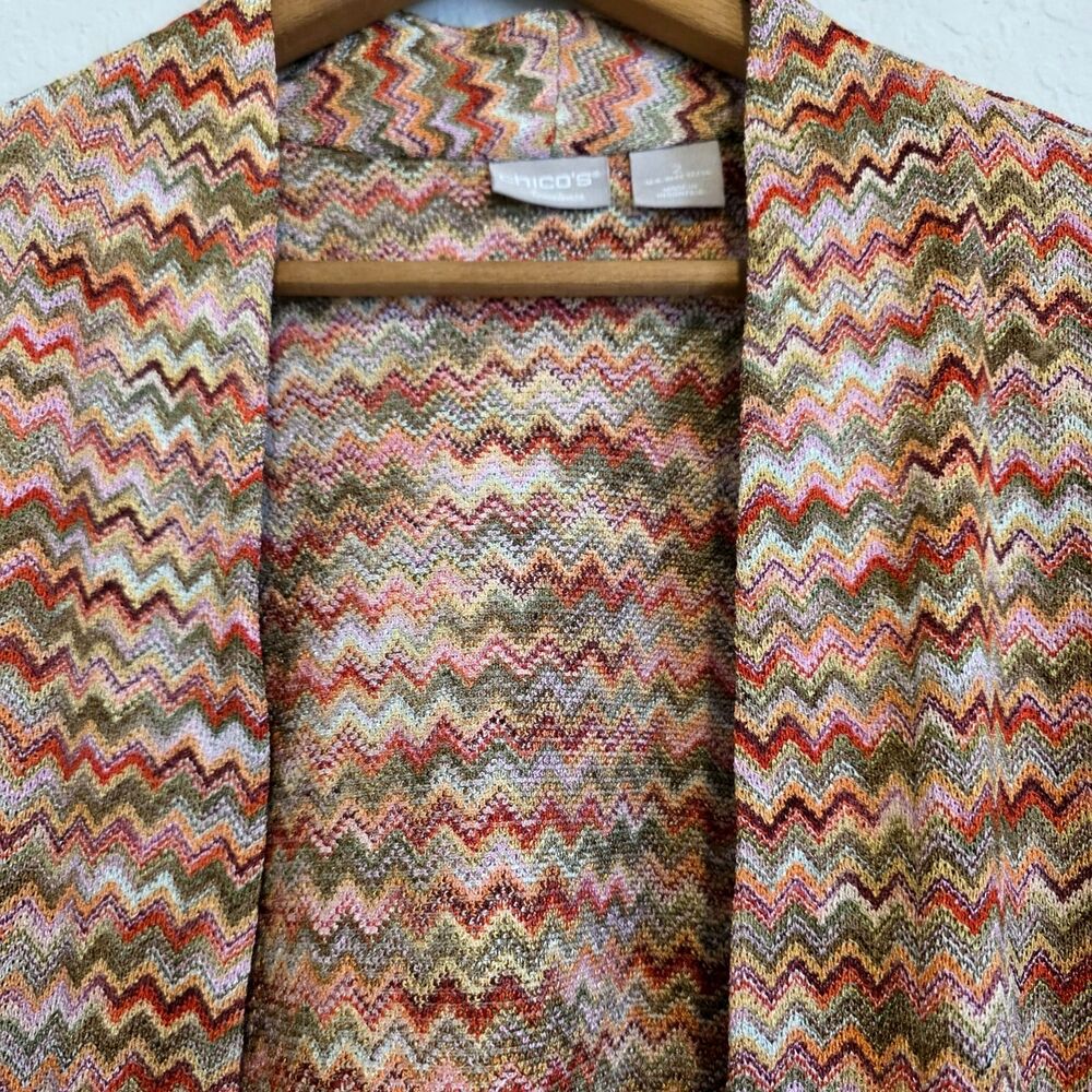 Chicos Travelers Cardigan Open Front Chevron Colorful 3/4 Sleeve Size 2 = L /12 - Picture 2 of 9